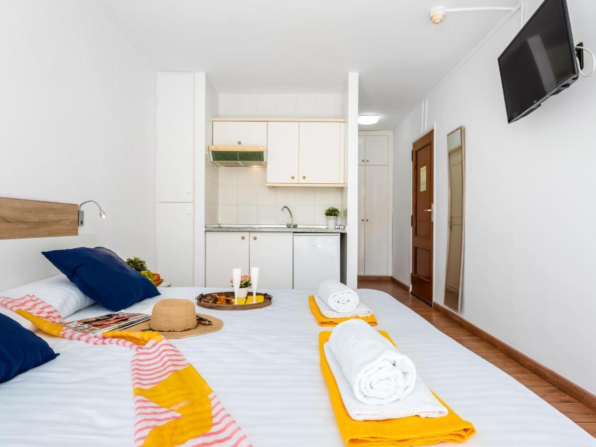 302 Modern, Light, Comfortable With Swimming Pool Apartment Playa de las Américas