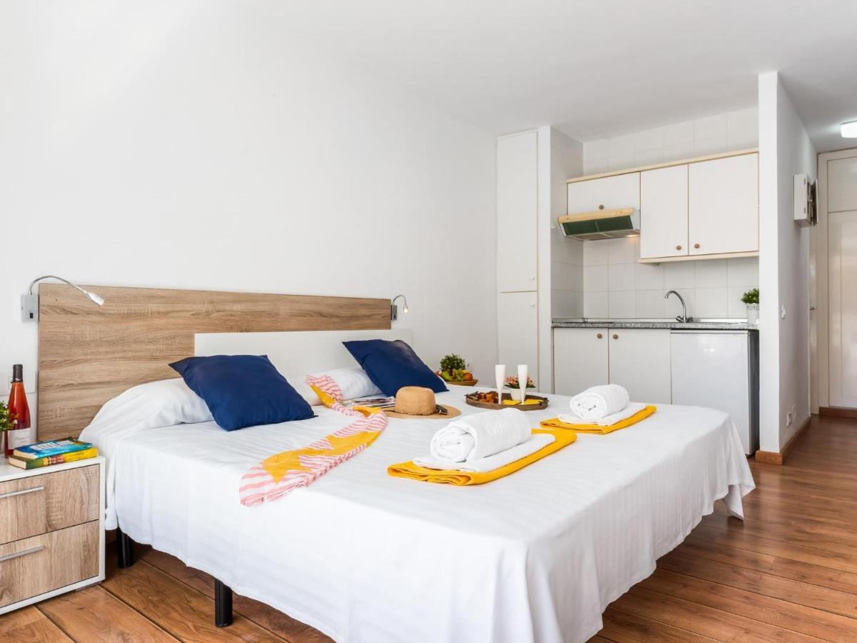302 Modern, Light, Comfortable With Swimming Pool Apartamento *